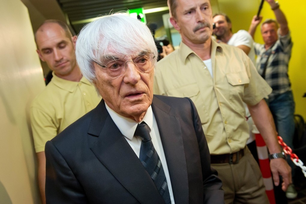 Detido com espingarda em Portugal, Bernie Ecclestone já havia sido preso com arma em aeroporto de Campinas (SP)