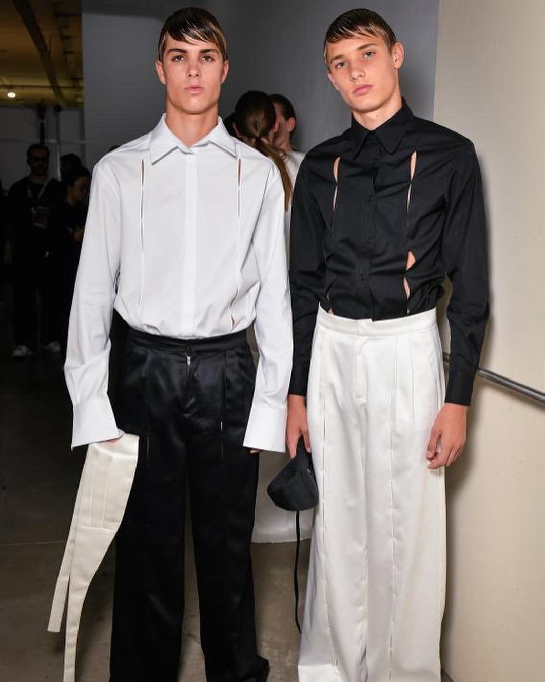 Em 2024, Francisco e João Hilbert, de 16 anos, iniciaram a trajetória como modelos. Os filhos de Fernanda Lima e Rodrigo Hilbert seguiram os passos dos pais. Os gêmeos fizeram sua estreia na São Paulo Fashion Week, em outubro — Foto: Reprodução/Instagram