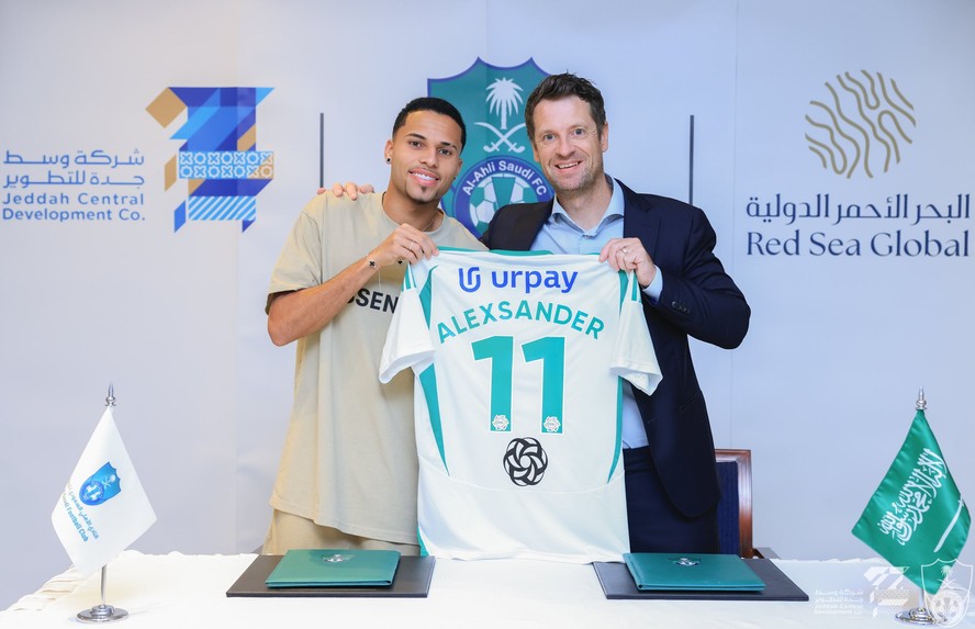 Fluminense anuncia venda de Alexsander ao Al-Ahli, da Arábia Saudita