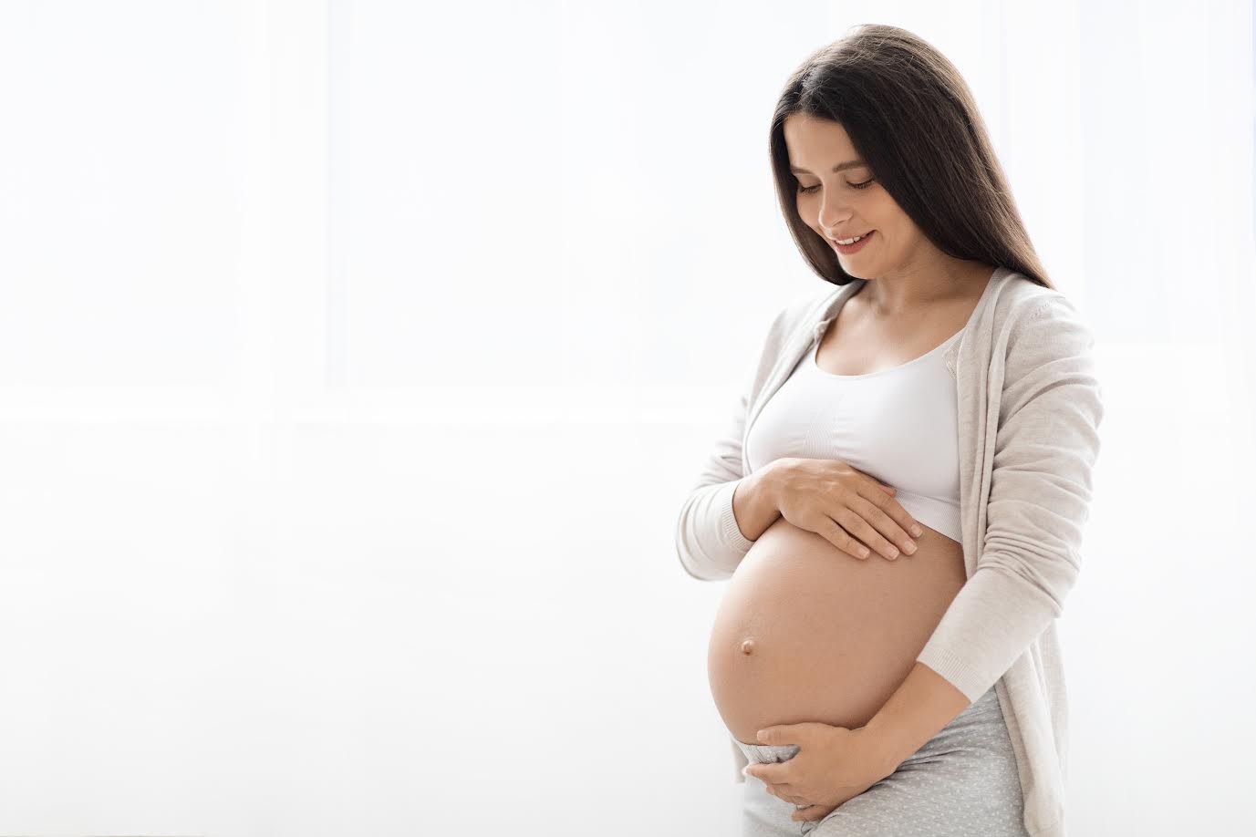 Obstetra explica como o cuidado contínuo apoia a gestante
