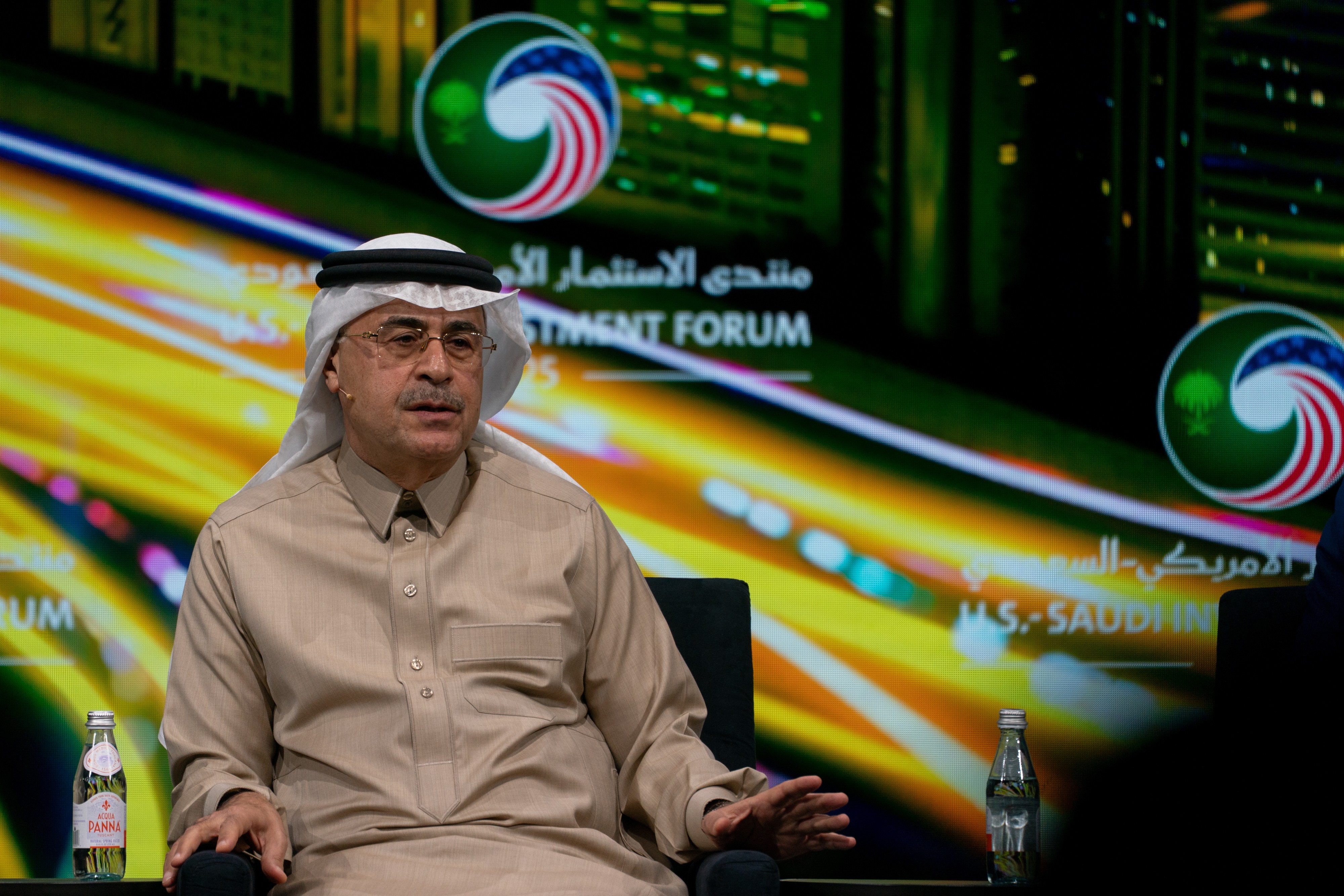 Image for Reserva global de petróleo se encontra 'assustadoramente pequena', afirma CEO da Aramco
