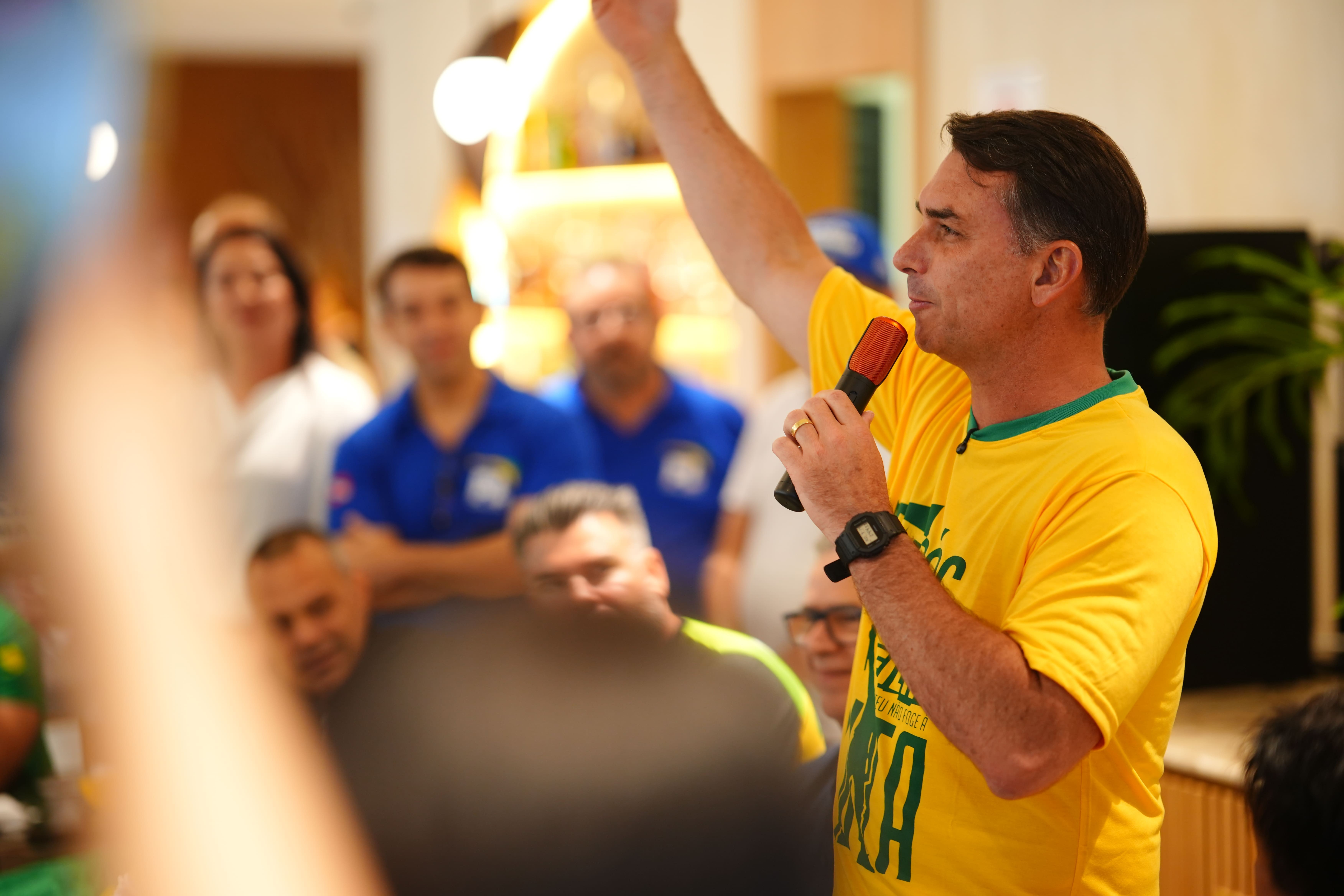 Flávio diz que STF tem 'obrigação' de investigar Moraes e cobra quebra de sigilo de caso Lulinha: 'Não pode ser apenas o filme' - Foto