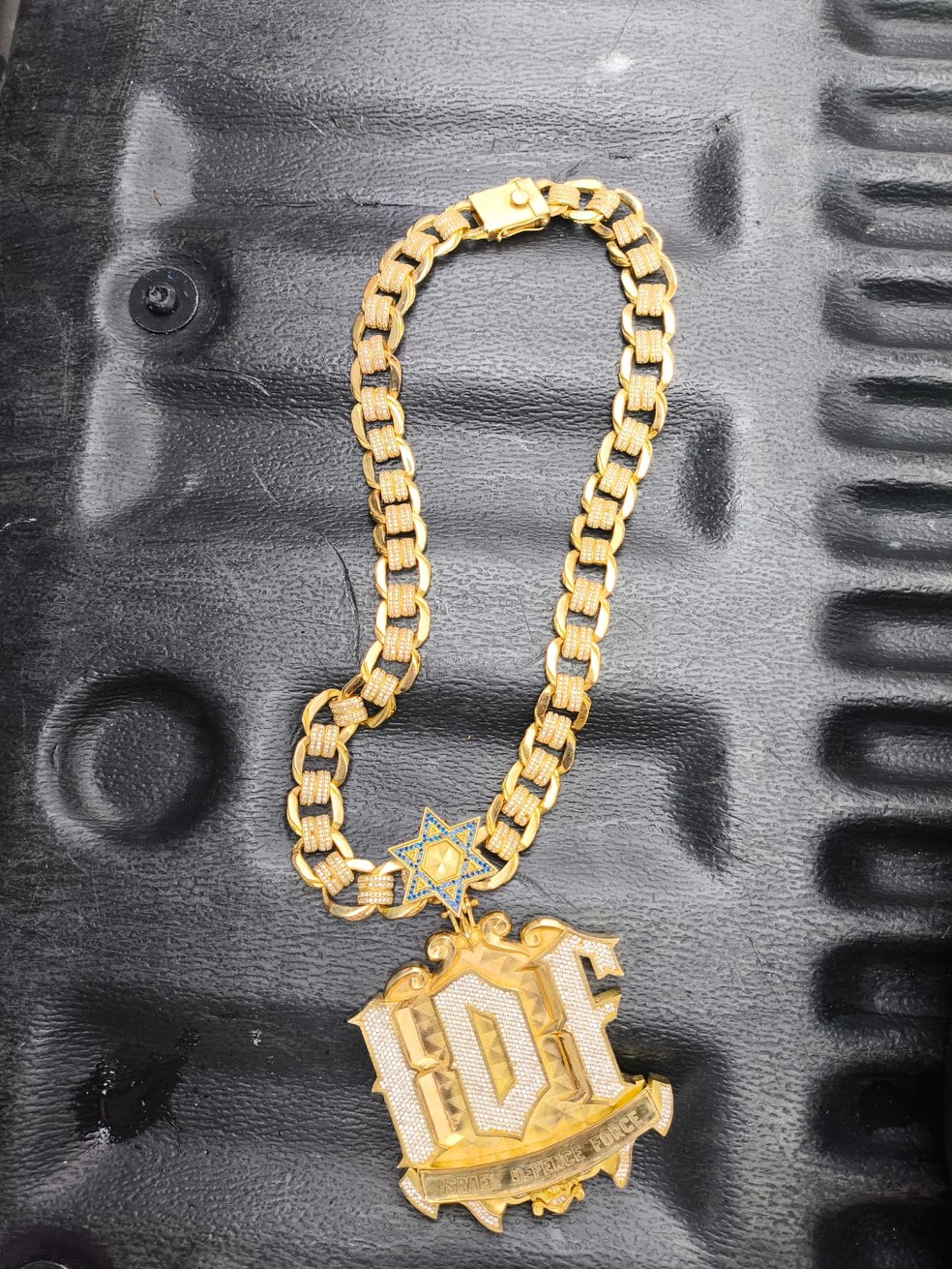 whatsapp-image-2025-12-09-at-09.03.27-1- Flagrante na fronteira: parentes de traficante Peixão são detidos ao tentar chegar à Bolívia