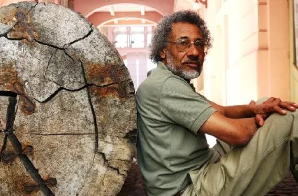 Oliveira Silveira: poeta e escritor fundador do Grupo Palmares — Foto: Reprodução/UFRGS