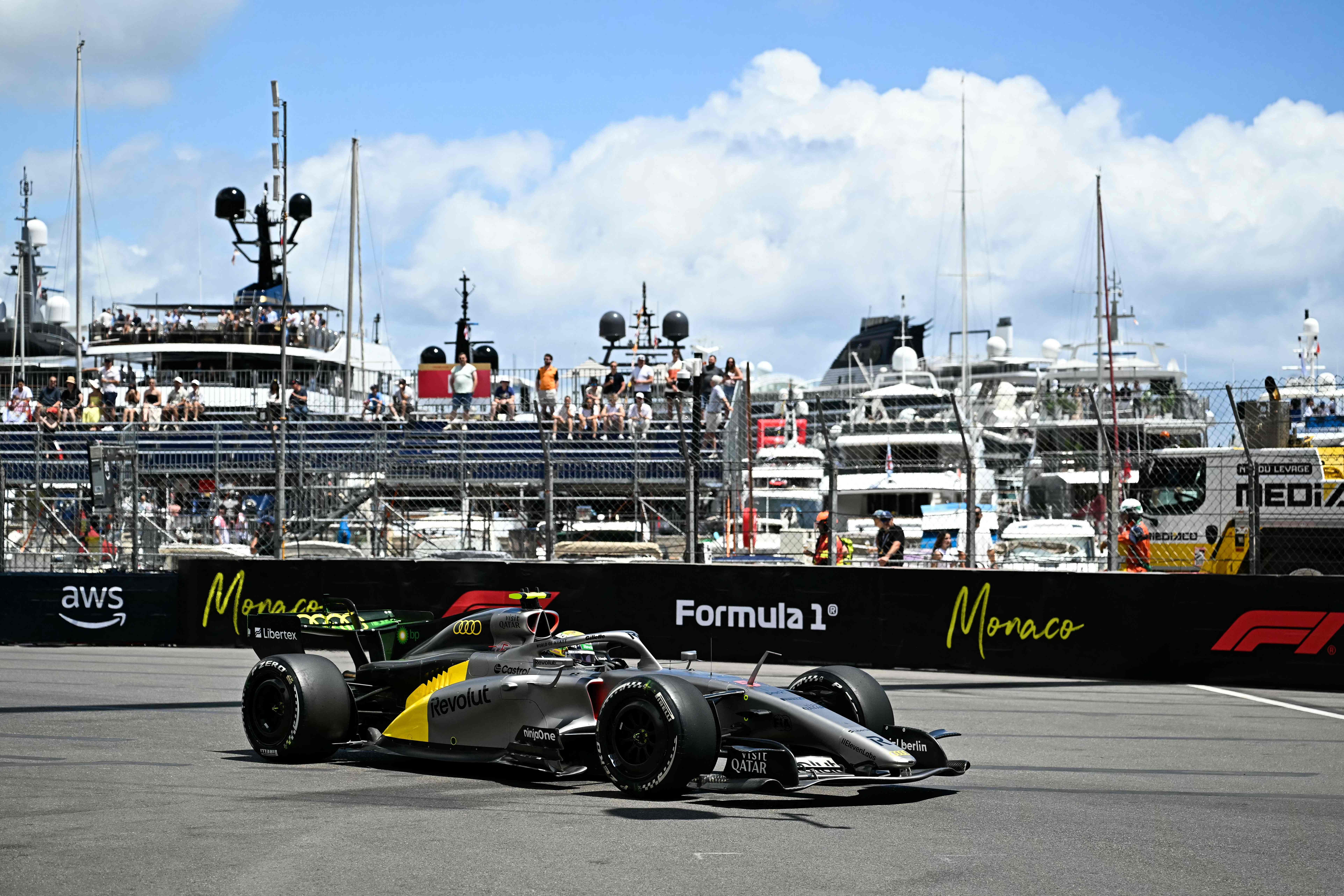 F1: Bortoleto é 9º em primeiro dia de treinos em Mônaco dominado pela Ferrari