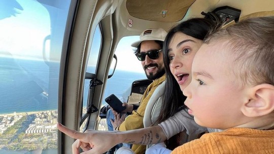 Filho de Thaila Ayala e Renato Góes ganha passeio de helicóptero da dinda, Fiorella Matteis