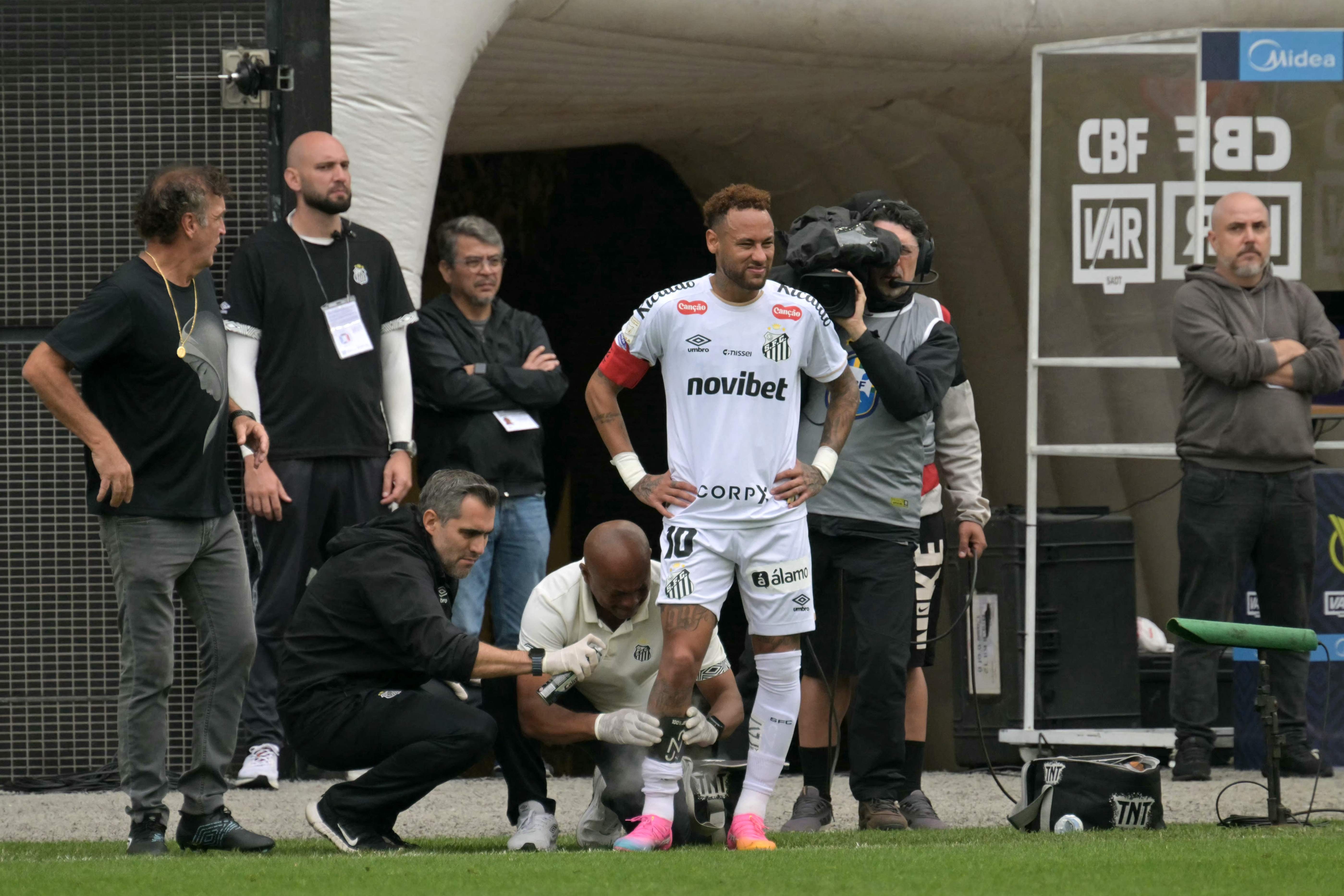 O que é uma lesão de grau 2? Entenda problema de Neymar, que preocupa CBF ainda mais pelo histórico do atleta