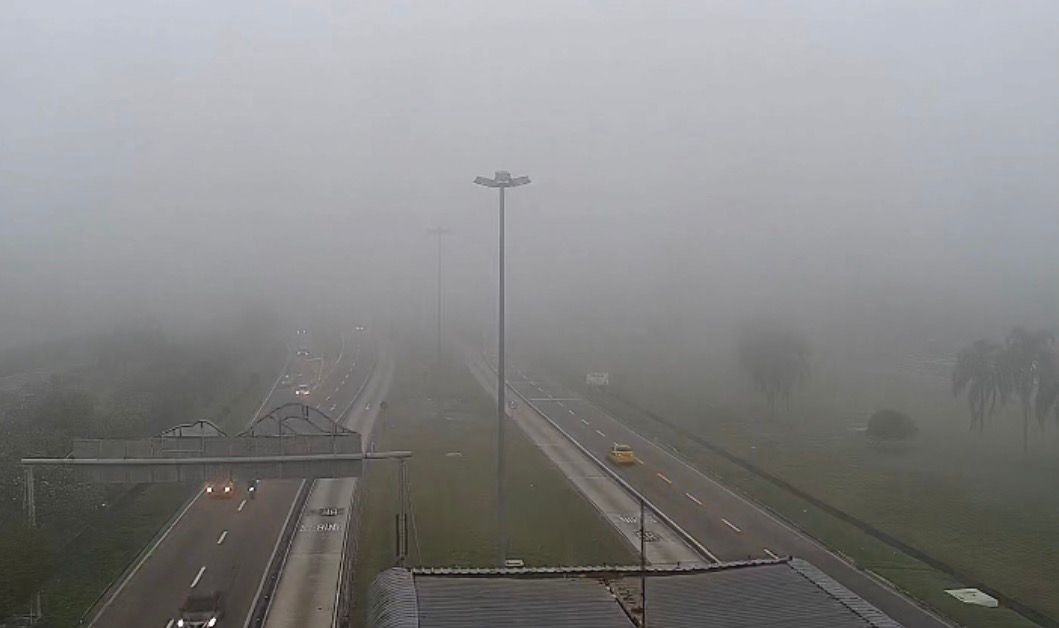 Nevoeiro marca início da manhã no Rio, e frente fria deve provocar aumento de nuvens e chuva isolada ao longo do dia