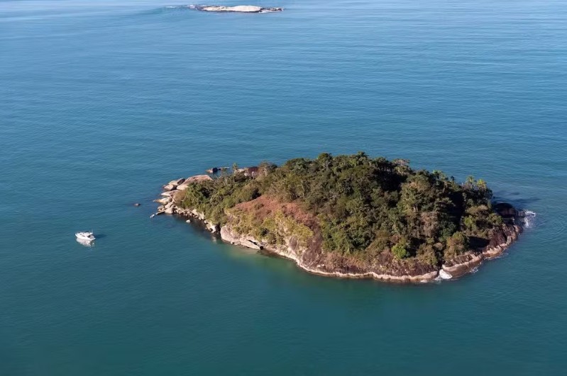 A private island in Paraty is available for rent — Photo: Reproduction