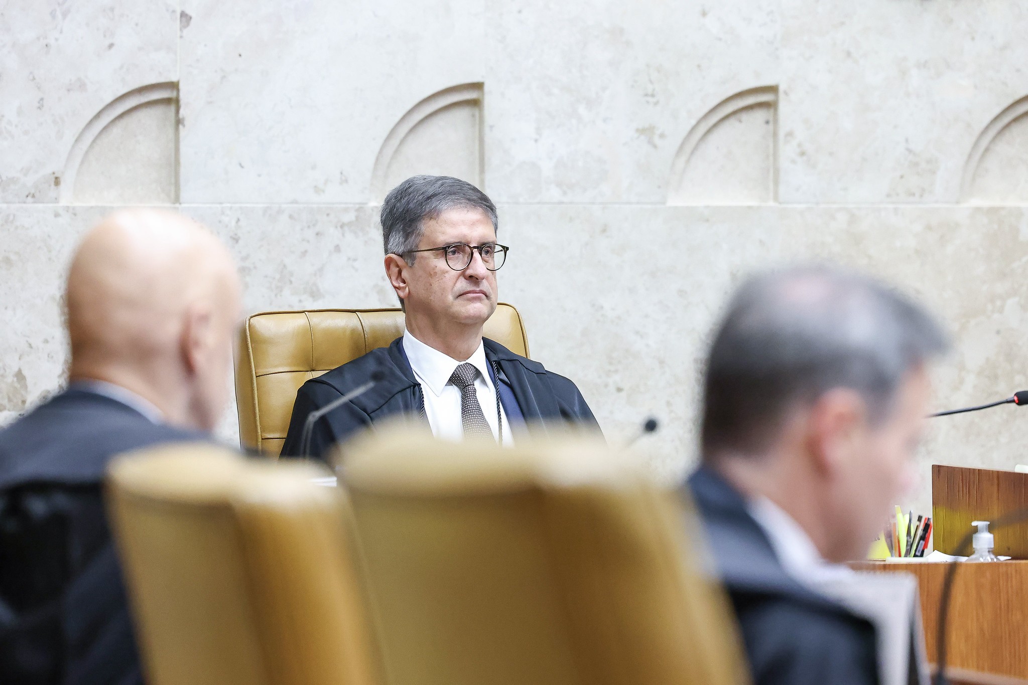 O lado escuro - QTU Questões do Universo