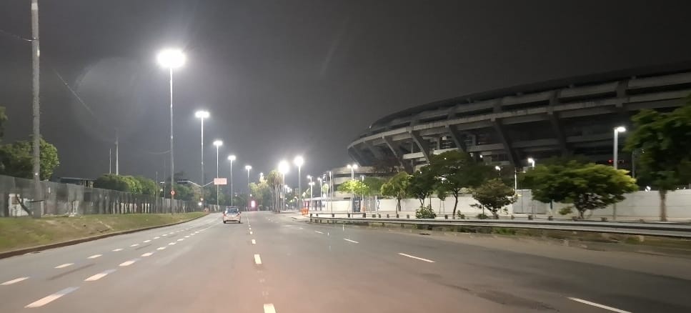 Avenida Rei Pelé, no Maracanã — Foto: Walter Farias