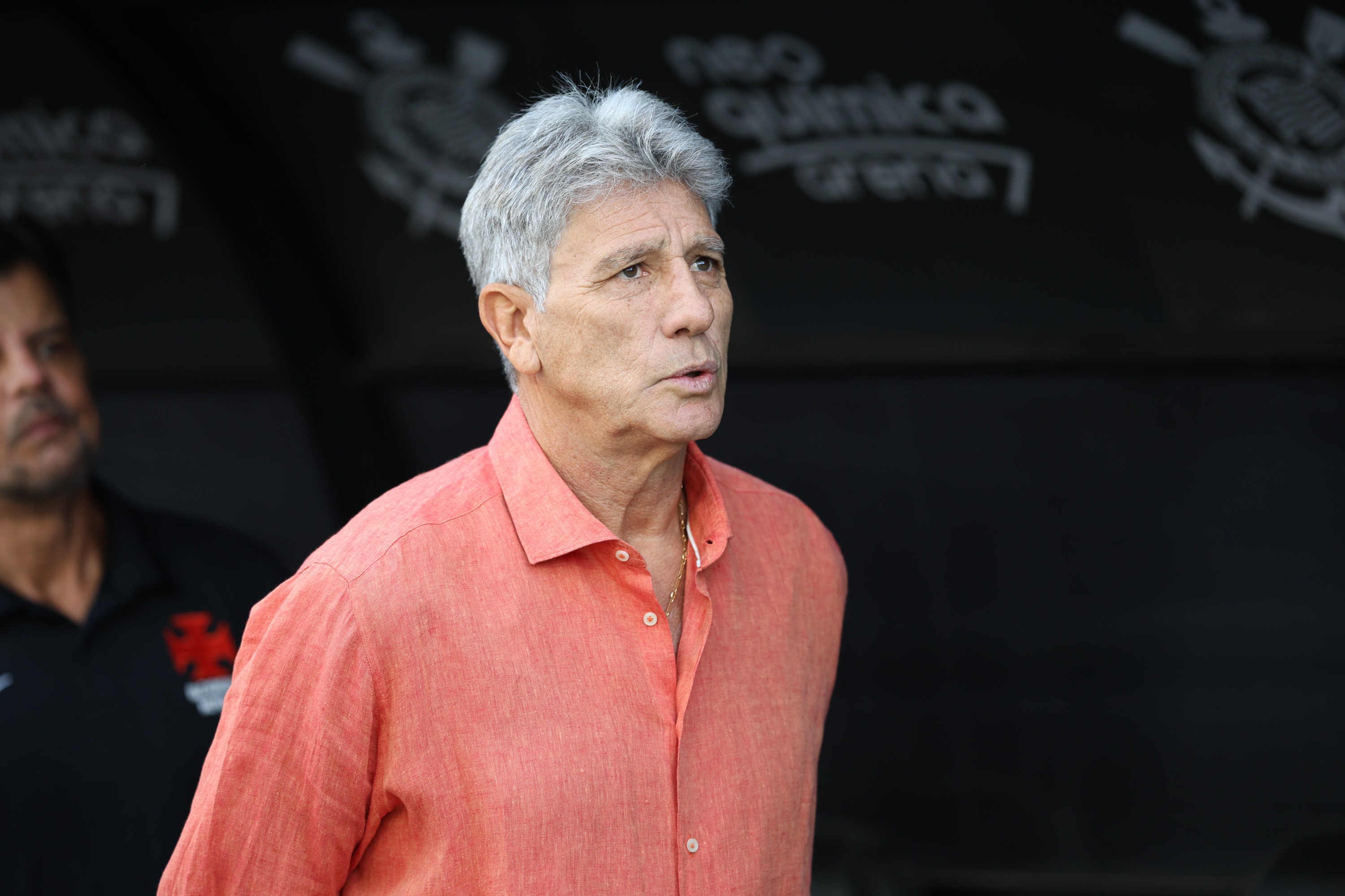 Renato Gaúcho explica titularidade de David e gera preocupação sobre substituídos contra o Corinthians: 'Tirei por lesão'