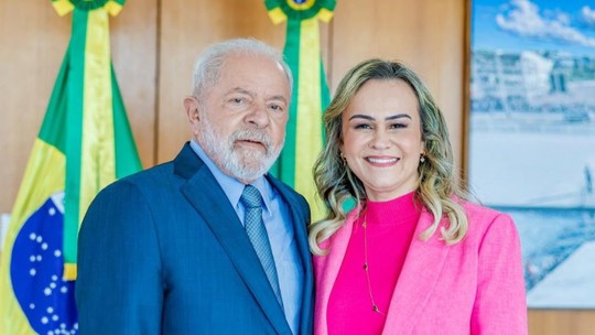 Lula freia mudança no Turismo diante de impasse em votações na Câmara e mantém Daniela Carneiro no cargo