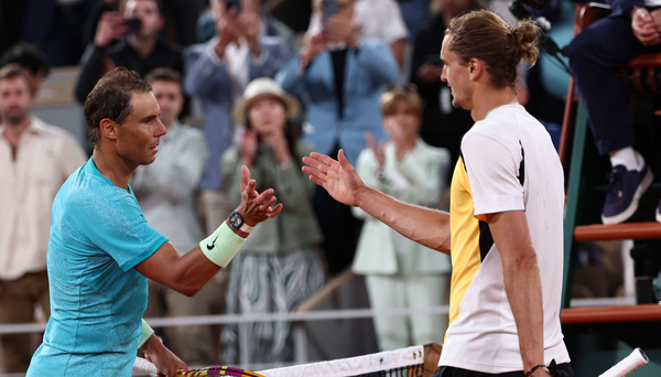 Sem ganhar nenhum set, Nadal perde para Zverev na estreia de Roland Garros 
