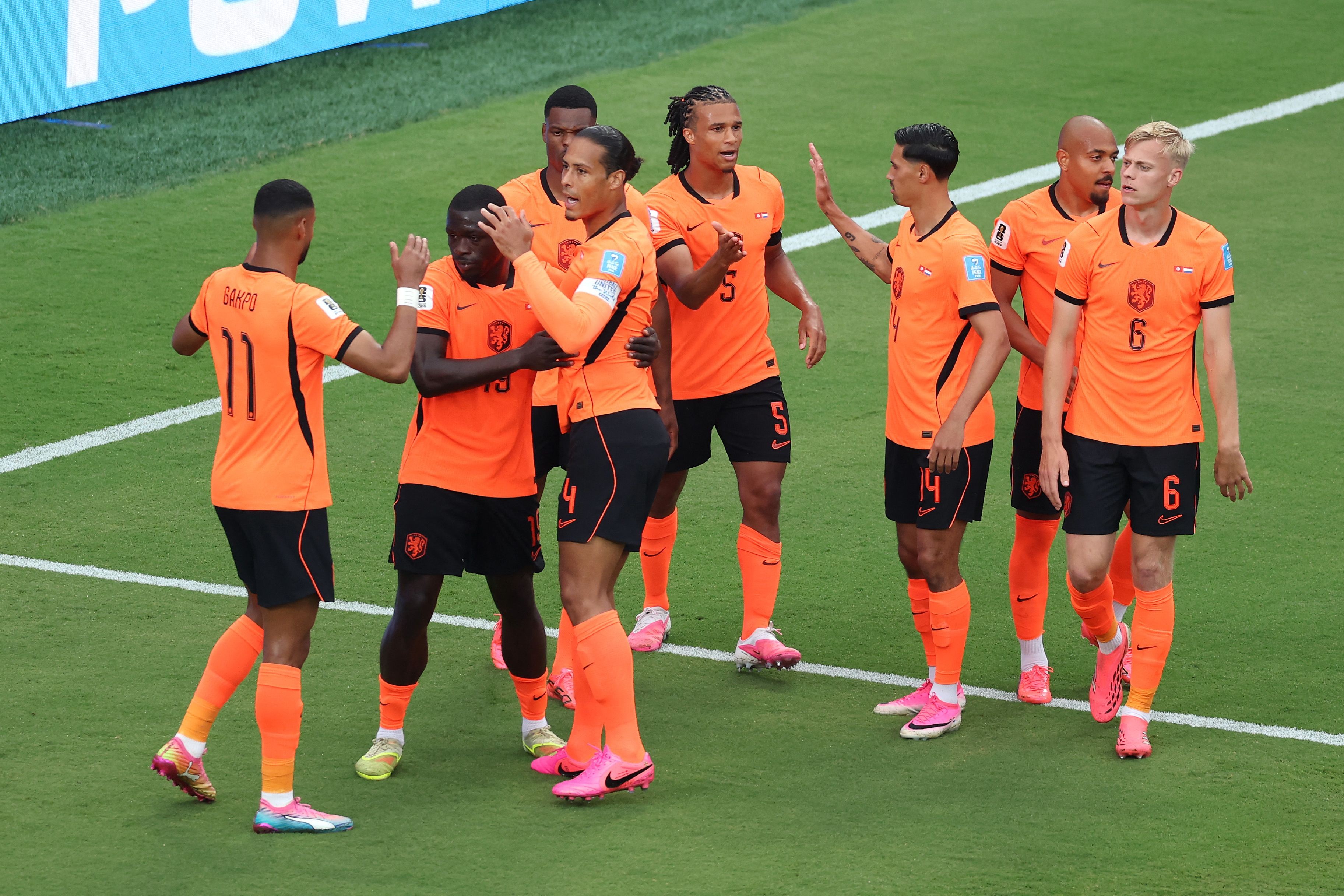 Japão 1 x 1 Suécia e Holanda 3 x 1 Tunísia: jogos pelo Grupo F definem adversário do Brasil; siga ao vivo