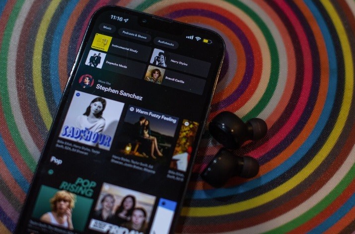 Spotify anuncia novos aumentos de preços com lançamento de novos serviços, diz FT