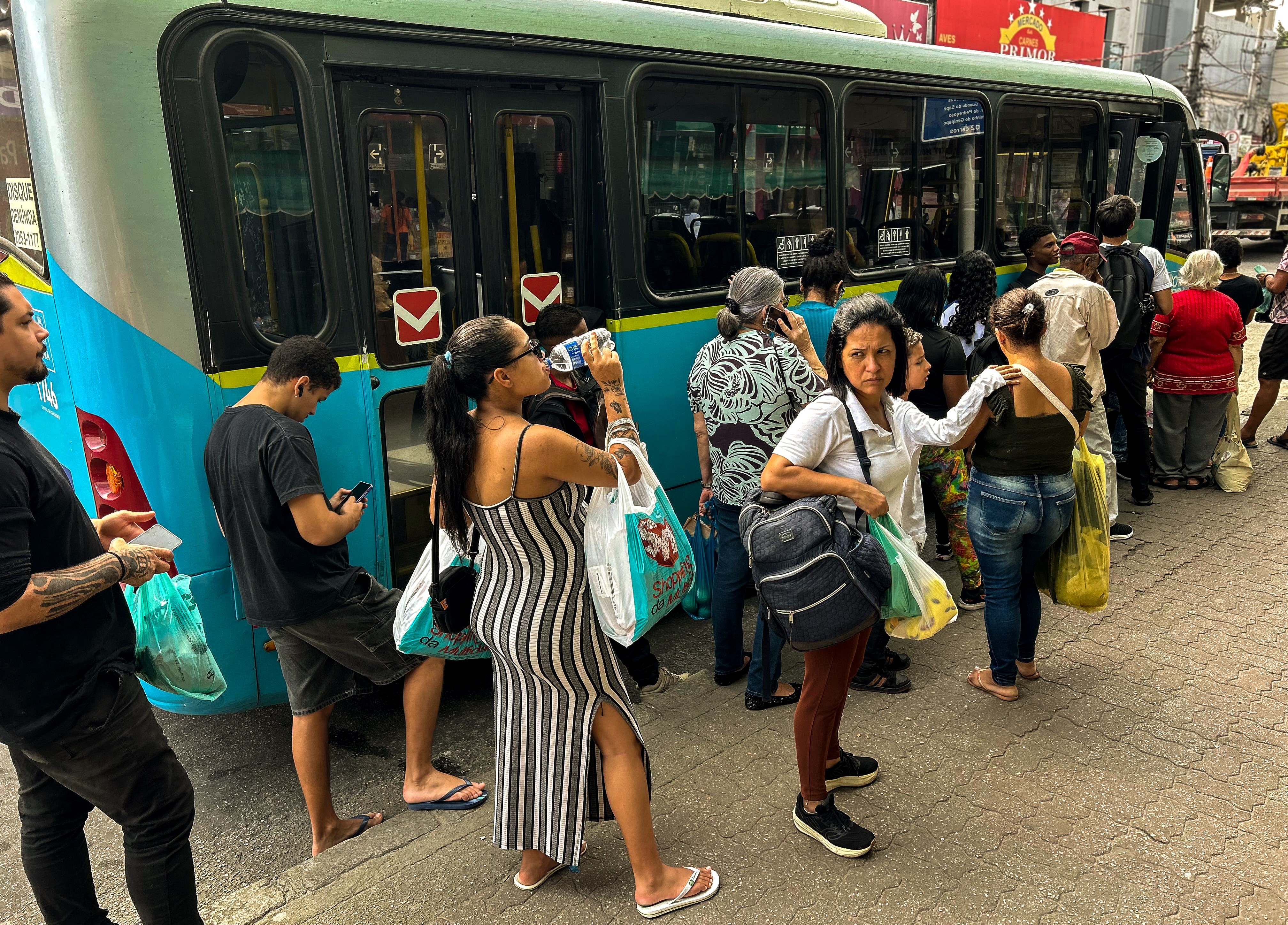 Greve dos ônibus: nova rodada de negociação está marcada para segunda-feira; rodoviários rejeitam proposta das empresas
