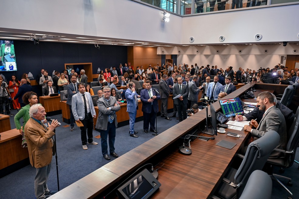 Primeira sessão da nova legislatura da Alerj  — Foto: Divulgação / Julia Passos