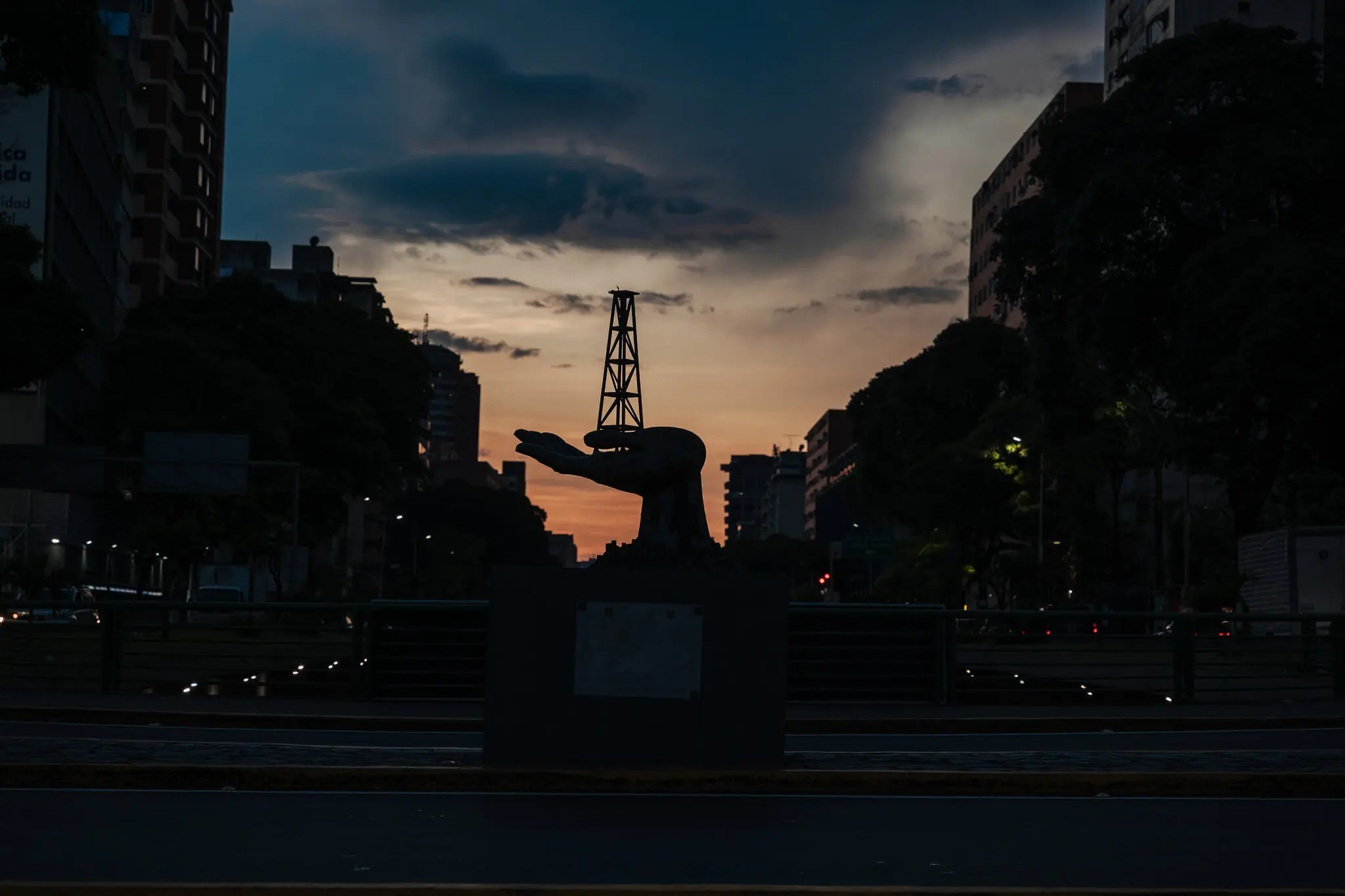 Empres&aacute;rio panamenho sancionado pelos EUA por liga&ccedil;&atilde;o com Maduro vendeu R$ 2,7 bilh&otilde;es em petr&oacute;leo da Venezuela ap&oacute;s Trump revisar acordo