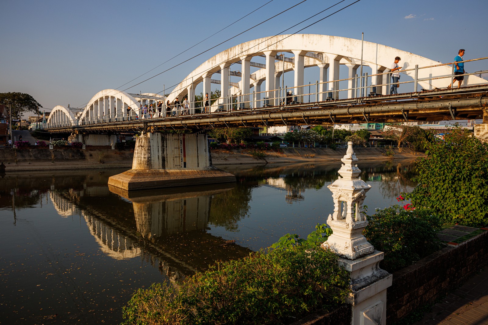 Ponte Ratsada Phisek Cruza O Rio Wang Em Lampang, No Norte DaTailândia -Foto: Andre Malerba/The New York Times