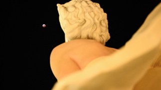Eclipse Lunartartalévistoda Perspectiva deestátuade Marilyn Monroe, Em Palm Springs, EM 13 DeMarçode2025- Foto: Patrick T. Fallon / AFP