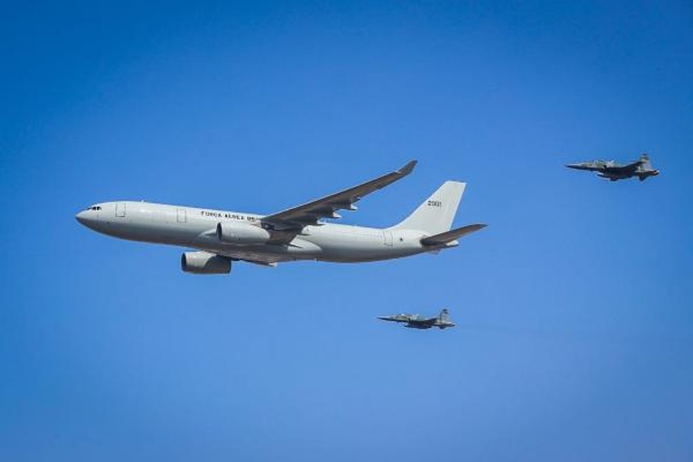 KC-30: aeronave da FAB usada para repatriar brasileiros no Líbano — Foto: FAB