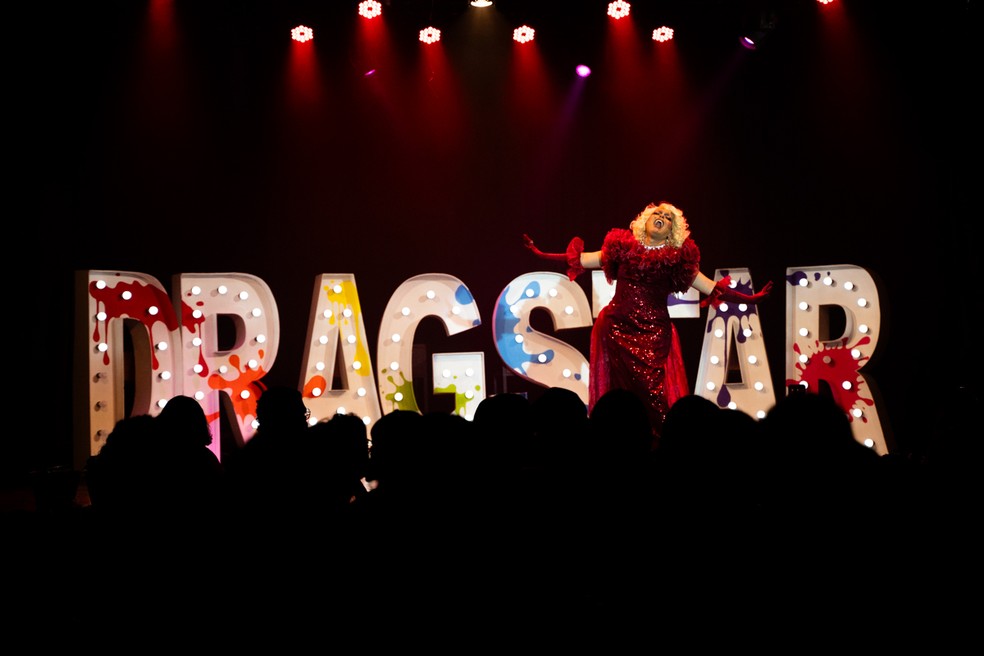 Drag Star agita noites no Teatro Rival Petrobras, no Centro — Foto: Divulgação