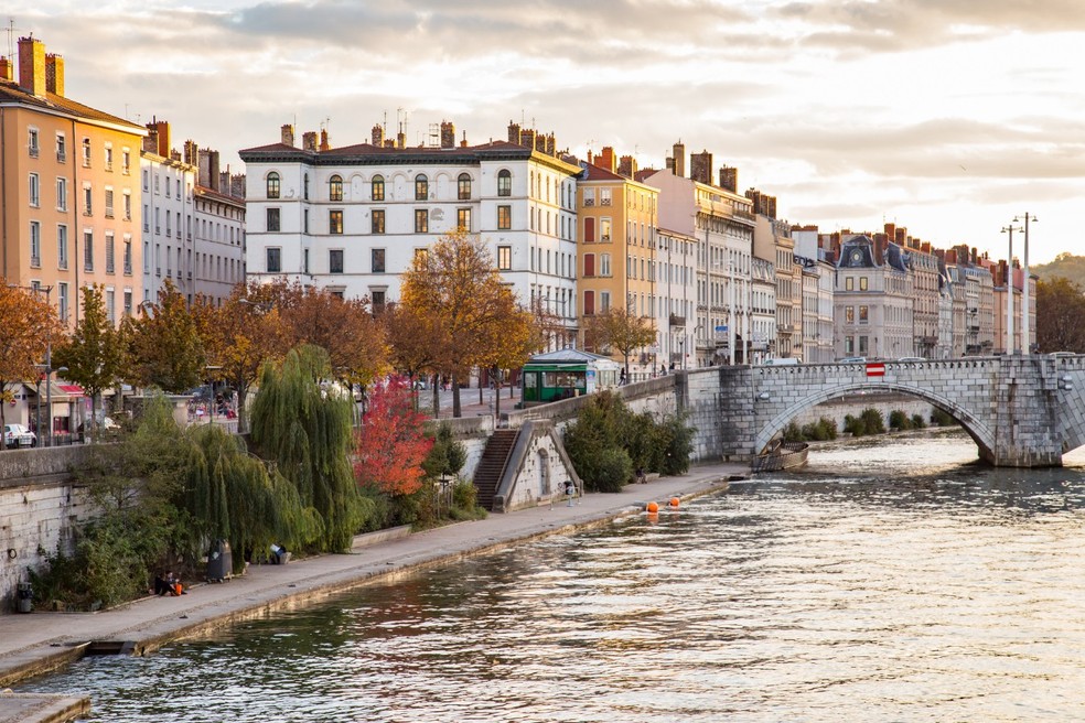A linda e gostosa Lyon é uma ótima porta de entrada para a viagem aos Alpes — Foto: Shutterstock