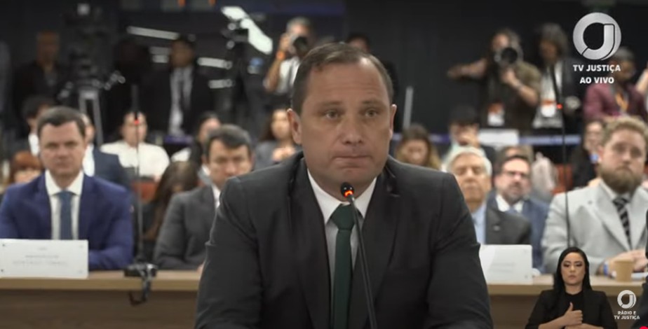 Mauro Cid classifica réus entre 'radicais e moderados' em depoimento no  STF: saiba quem é quem