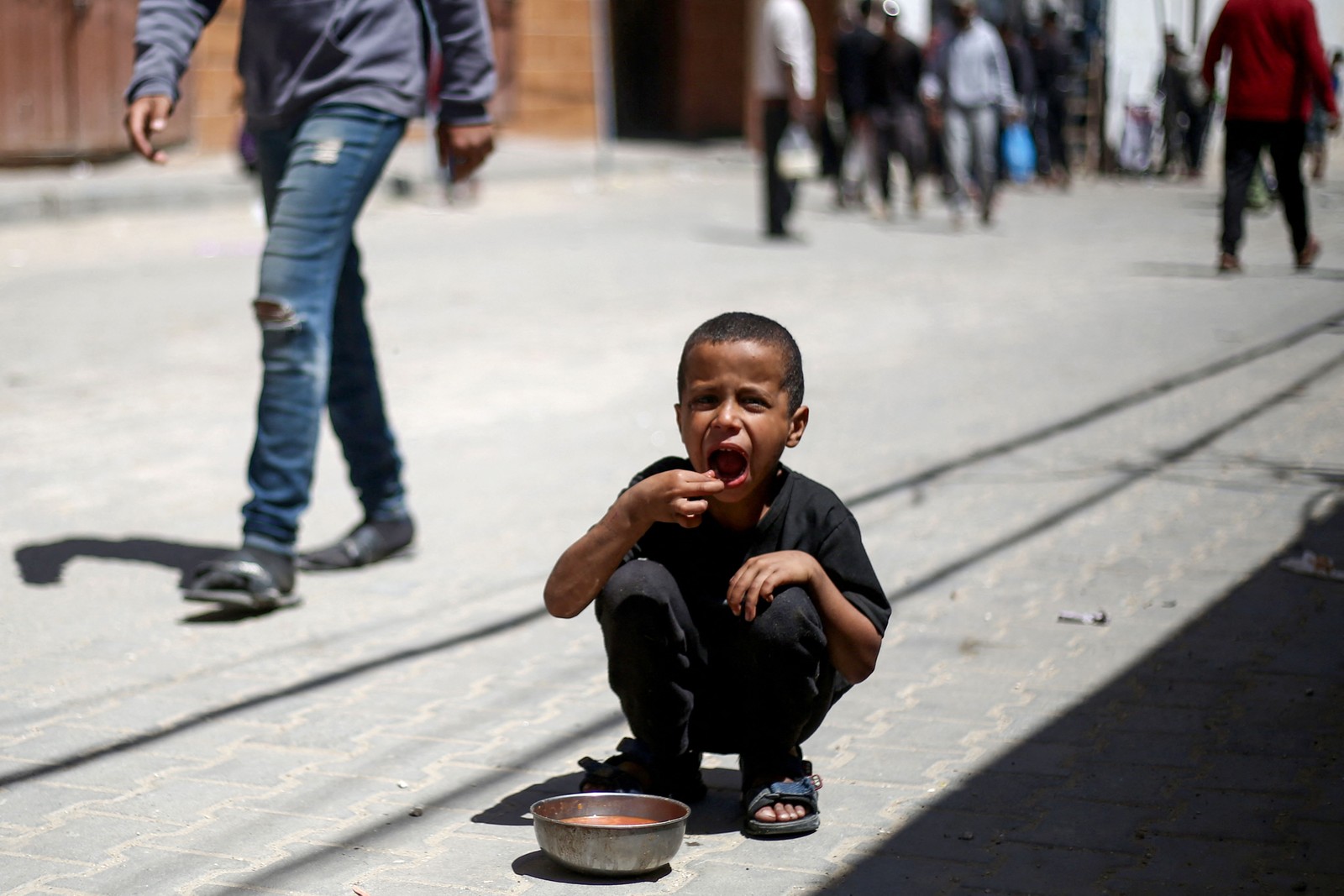 Desde 2 DeMarço, Israel Bloqueia O Fornecimento de Ajuda Humanitária, Acusando o Hamas o Hamas desviar o suprimentos- foto: Eyad Baba/AFP