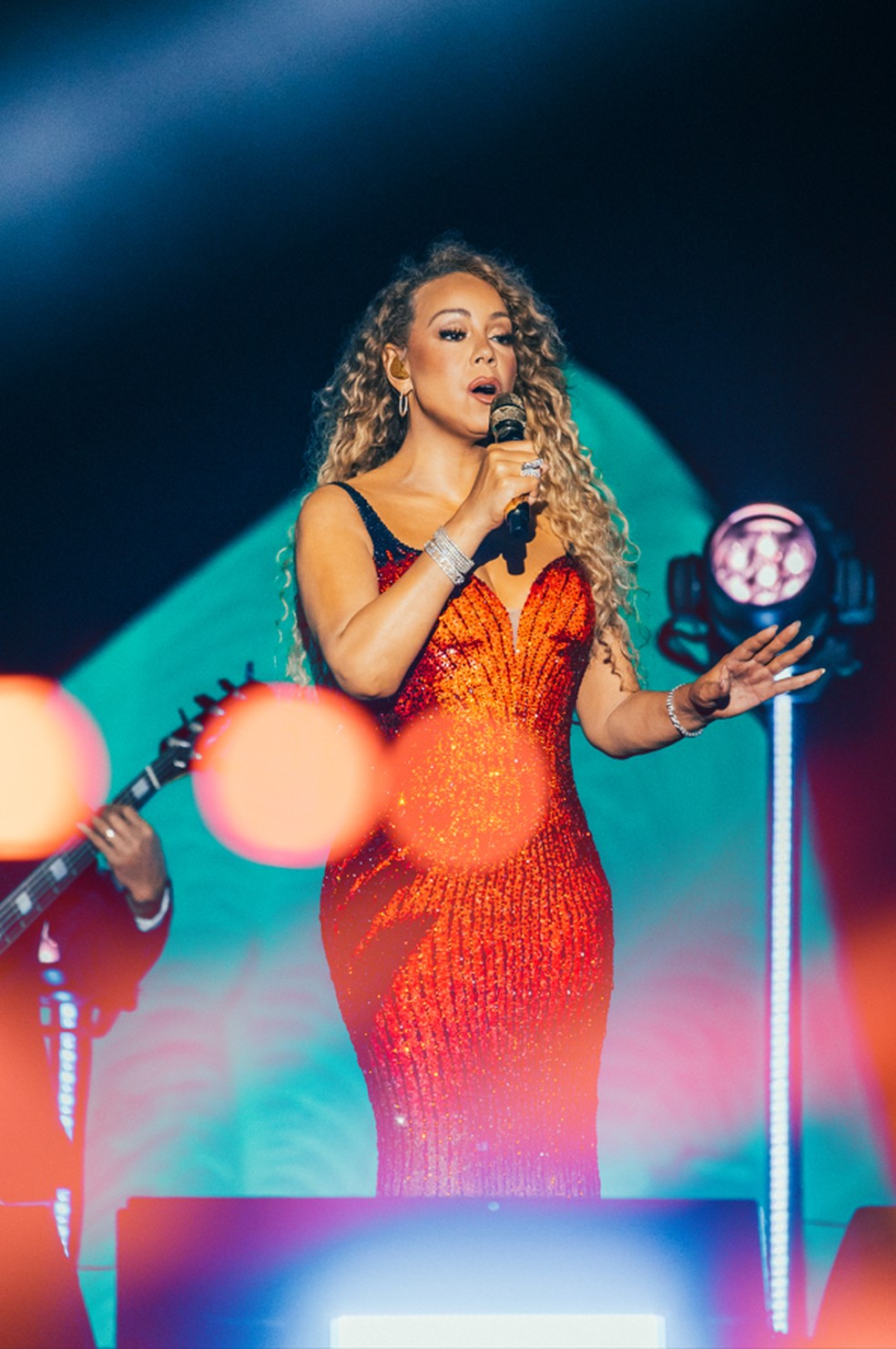 A cantora Mariah Carey se apresenta no evento Amazônia Live, em Belém (PA) — Foto: Diego Padilha/Divulgação