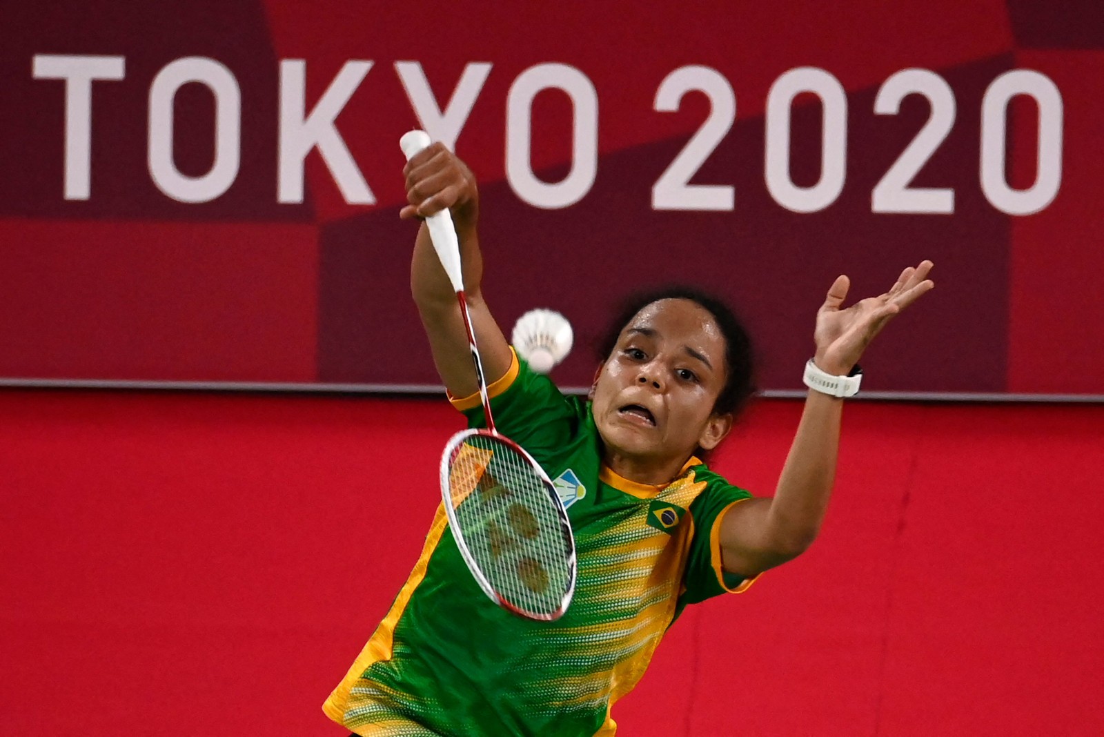 A brasileira Fabiana Silva, no badminton feminino, perdeu os dois sets para a norte-americana Baiwen Zhang e se despede de TóquioAFP