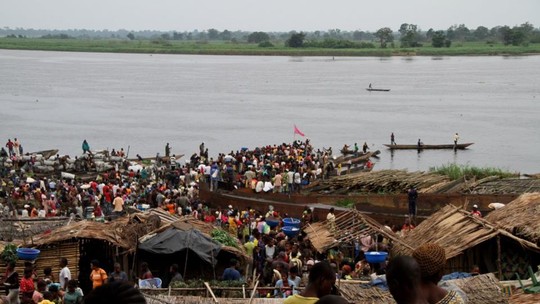 Incêndio em barco deixa mais de 140 mortos e dezenas de desaparecidos na República Democrática do Congo Incêndio em barco deixa mais de 140 mortos e dezenas de desaparecidos na República Democrática do Congo