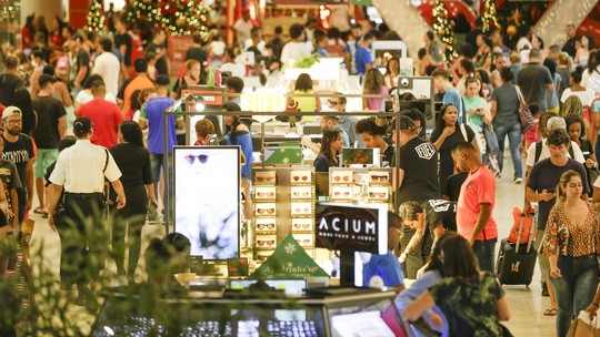 'Geração prateada': cariocas com 60 anos ou mais se destacam entre frequentadores de shoppings
