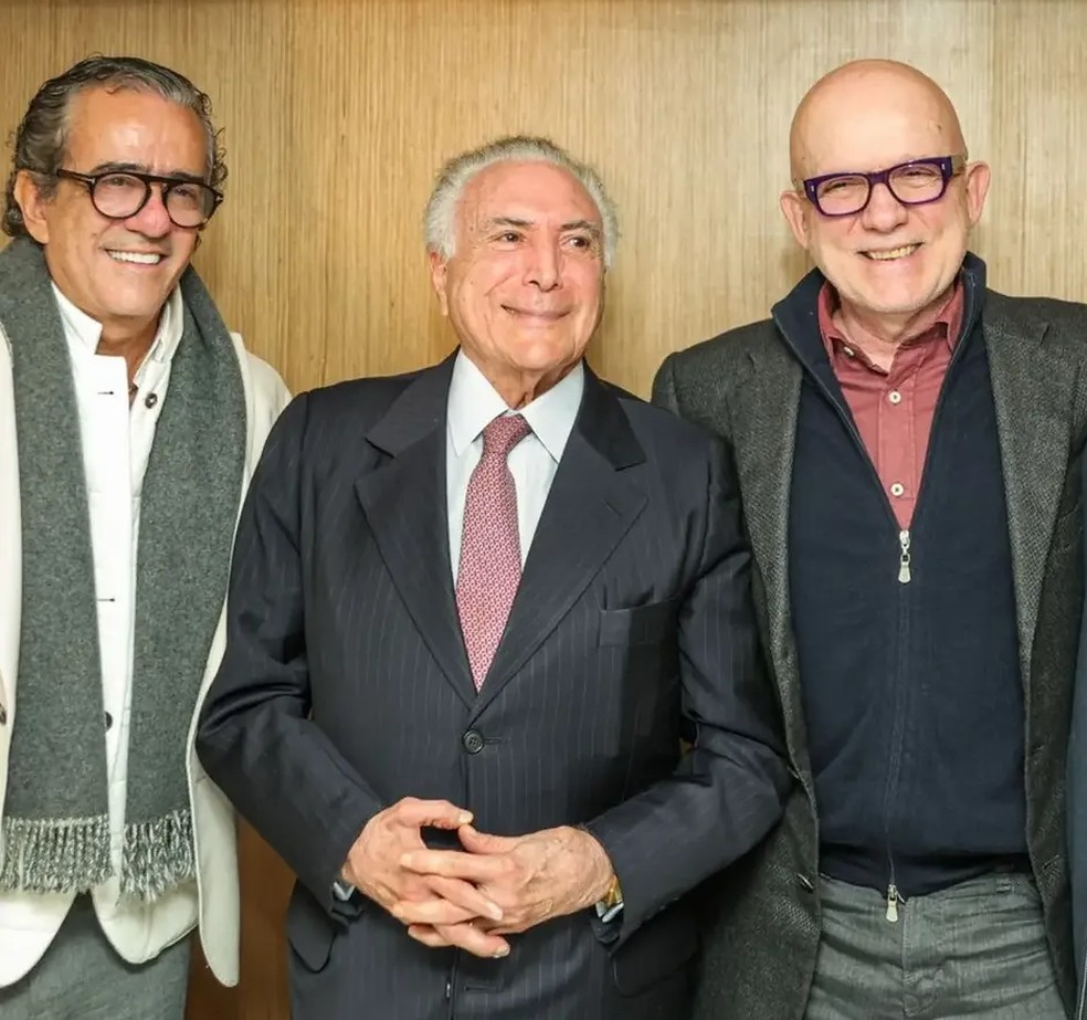 O publicitário Elsinho Mouco, o ex-presidente Michel Temer e o diretor Bruno Barreto — Foto: Reprodução/Instagram/Michel Temer