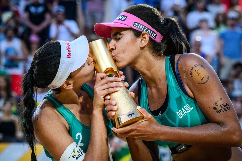 Regras do vôlei de praia: saiba as diferenças para o voleibol