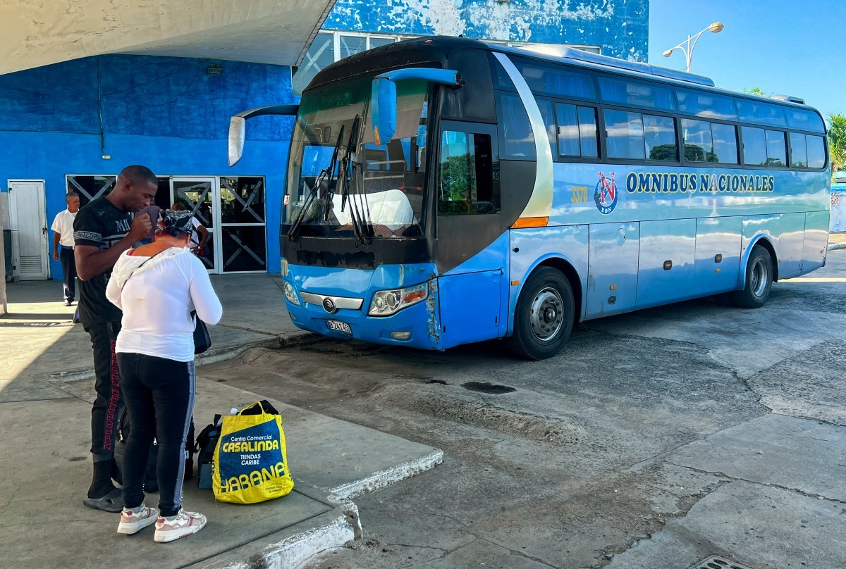 Cuba restringe transporte público entre províncias após agravamento da crise de combustível
