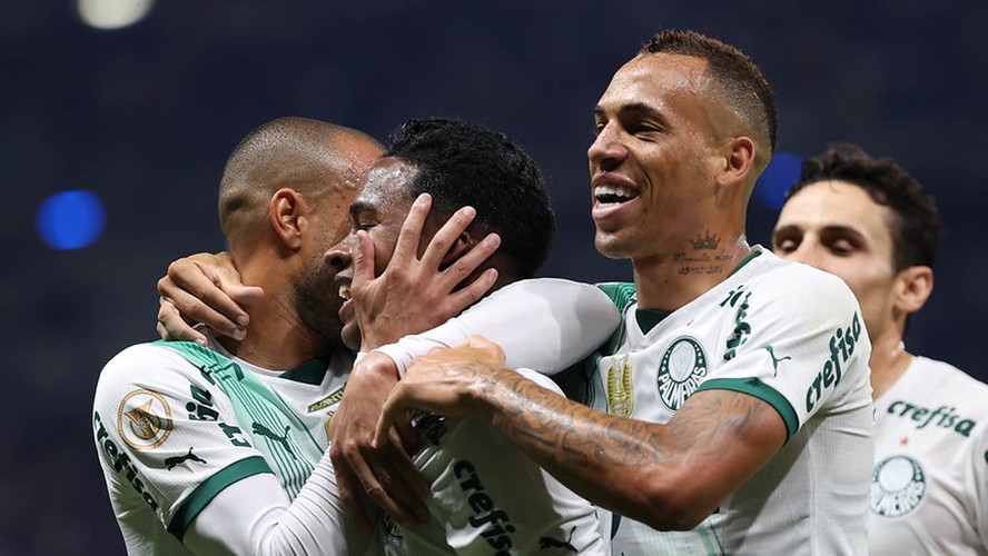 Palmeiras é bicampeão do Brasileirão após empate com Cruzeiro - Sou CG