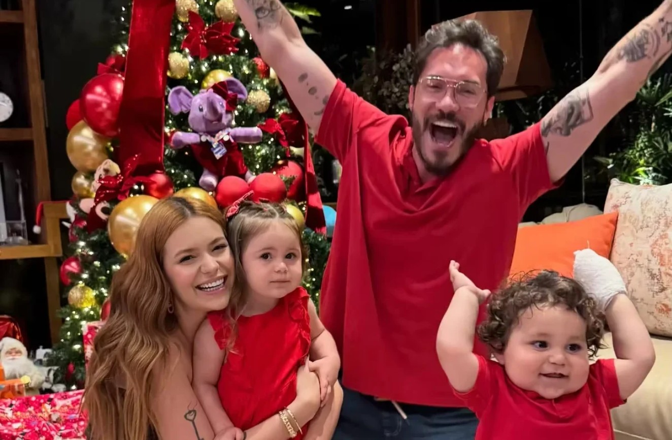 A influenciadora se casou com o também ex-"BBB" Eliezer e se tornou mãe de Lua e Ravi. Juntos, o casal abriu uma emprese de produtos infantis e se tornaram apresentadores de TV — Foto: Reprodução/Instagram