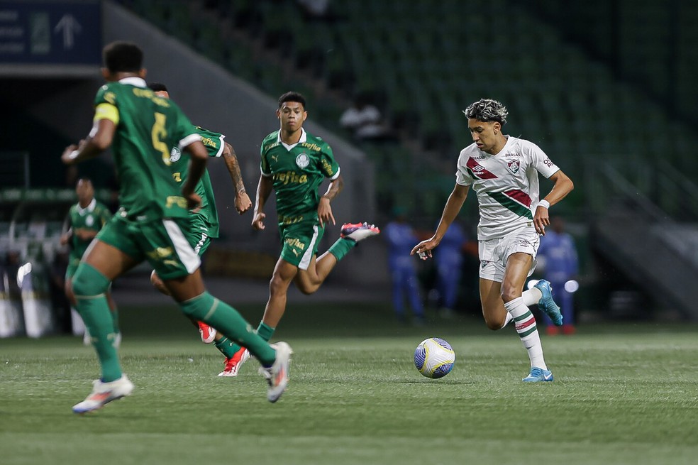 Isaque foi o grande destaque do sub-17 do Fluminense campe&atilde;o do Brasileiro e da Copa do Brasil &mdash; Foto: Divulga&ccedil;&atilde;o