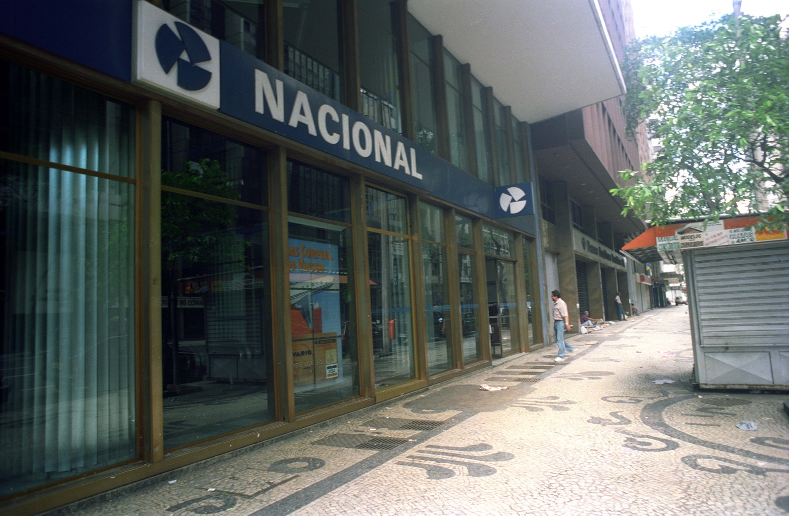 o btg comproutamem a massa falida do banco nacional -foto: camila maia /agênciiao globo