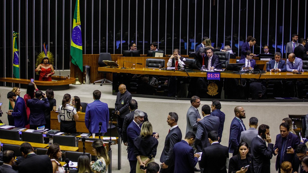 Falha de Cobertura traz graça a tropeço do Brasil contra Panamá