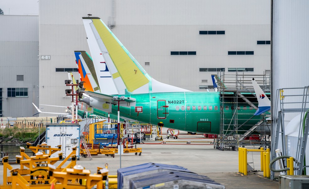 Uma aeronave Boeing 737 Max do lado de fora de uma unidade de fabricação da Boeing, nos EUA — Foto: M. Scott Brauer/Bloomberg