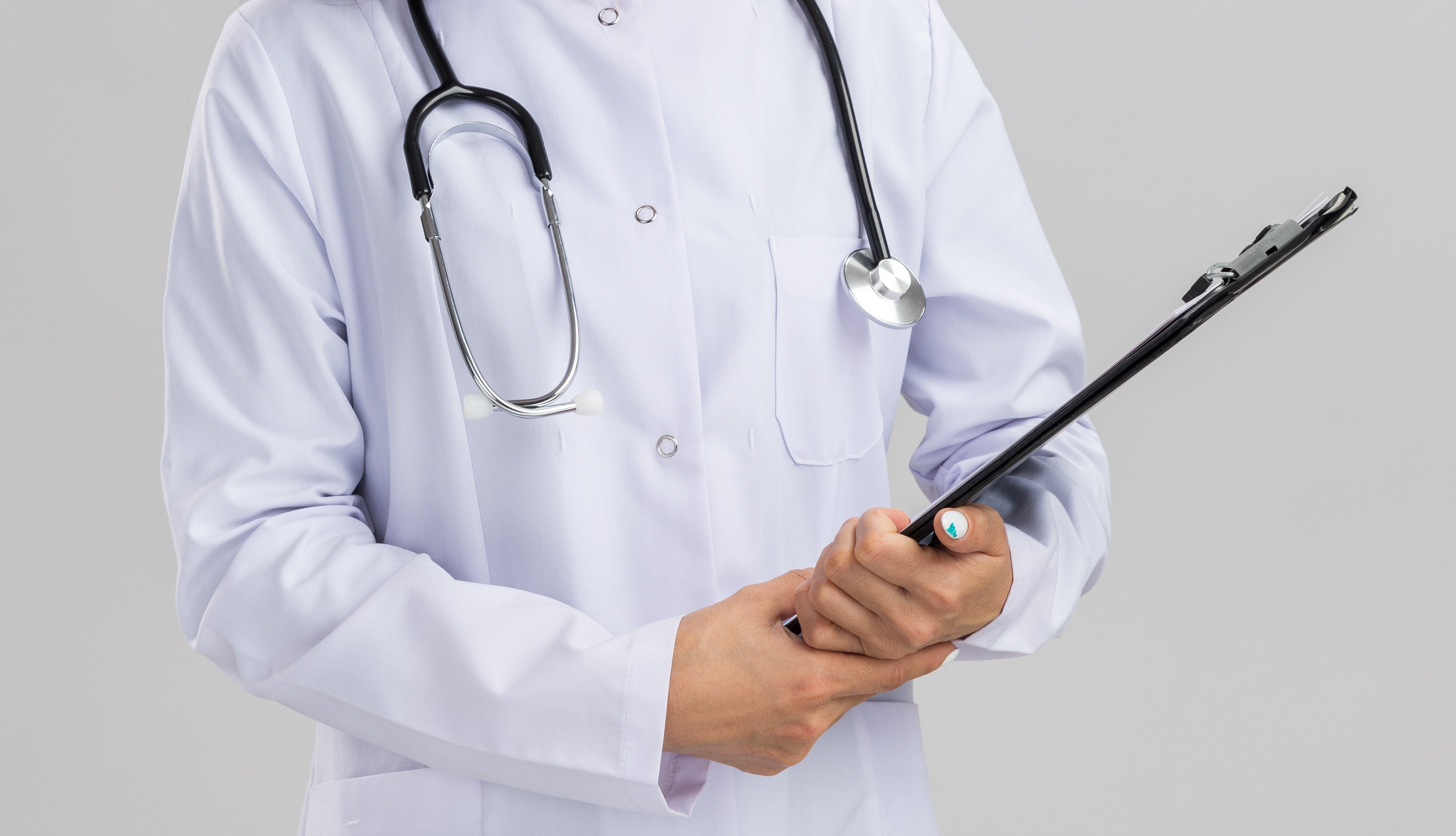 9 em cada 10 médicos jovens não se sentem capacitados para comunicar más notícias no Brasil, mostra pesquisa
