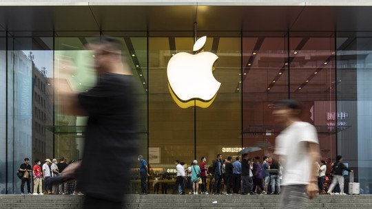 Grupo de jornais britânicos alerta Apple sobre planos de bloqueio de anúncios, diz FT