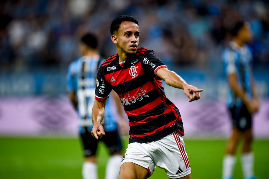 Matheus Gonçalves pode estra de saída do Flamengo