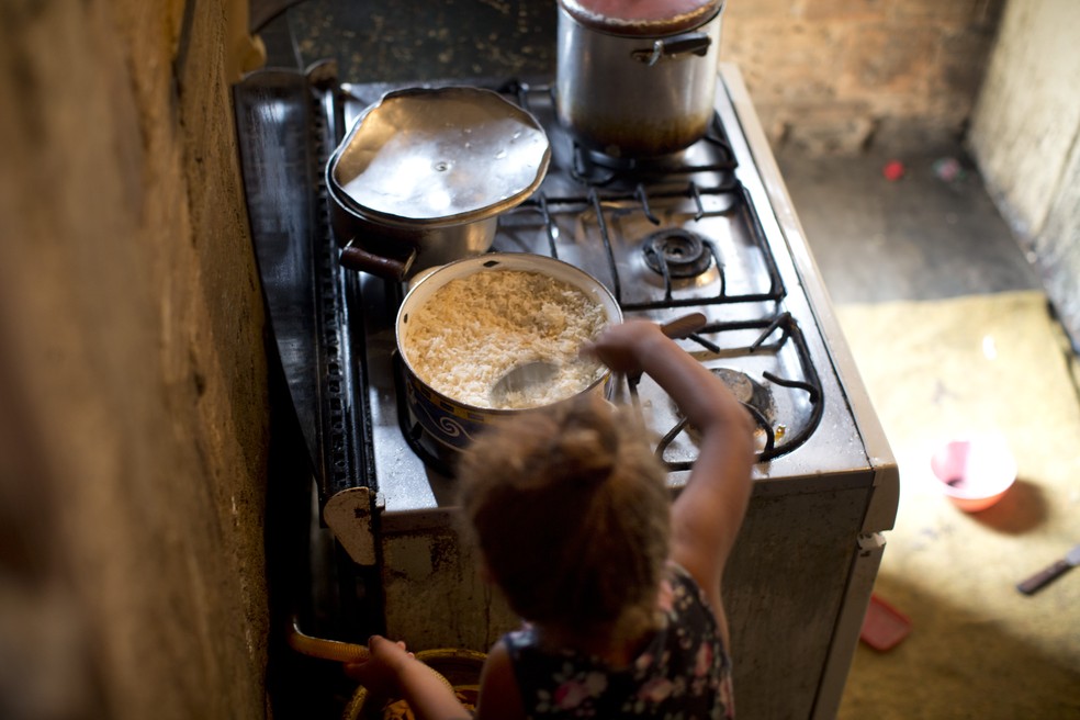 Pobreza extrema caiu no país, mas ainda é um desafio: crianças estão mais expostas — Foto: Marcia Foletto