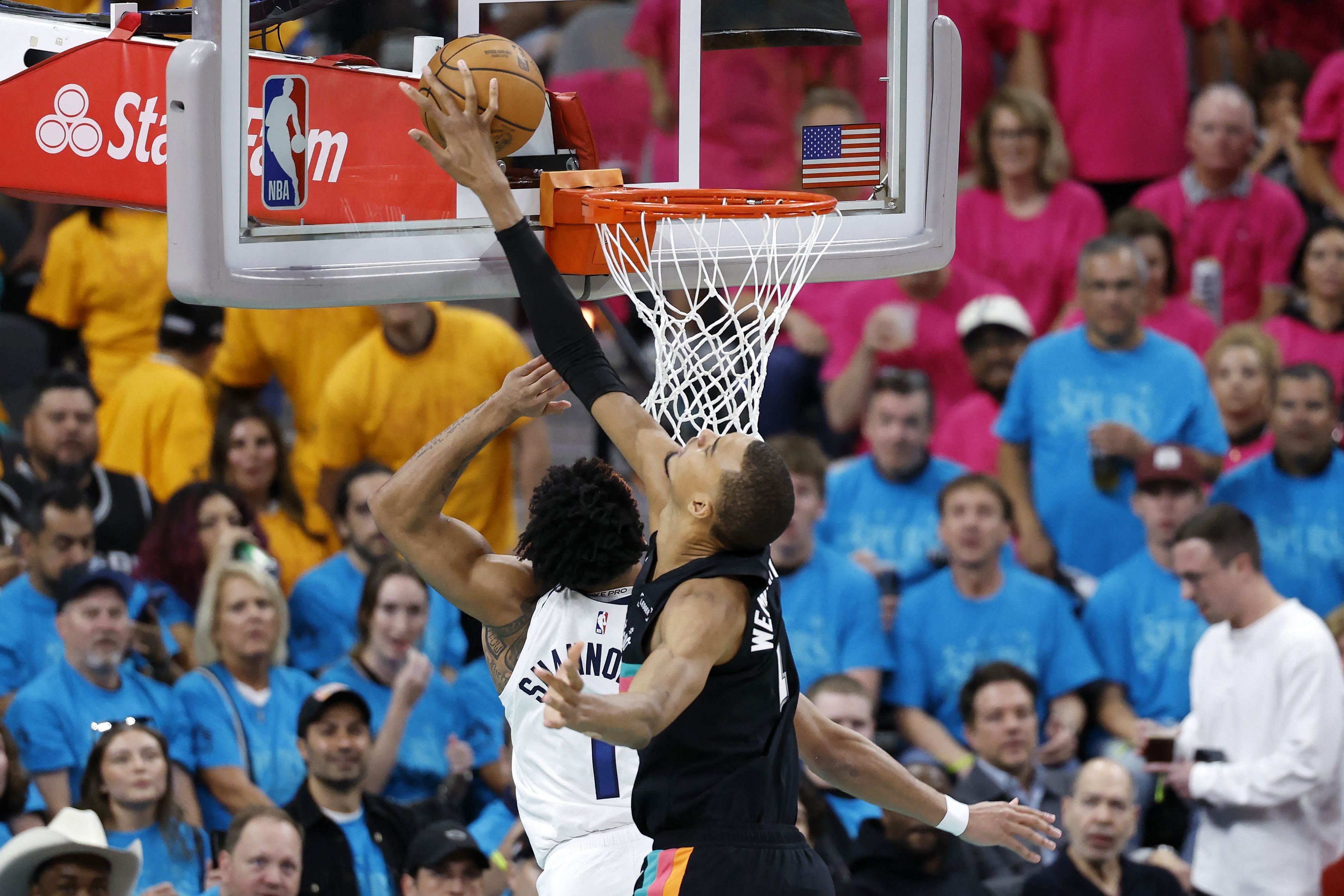 ‘Sabe o valor de oito pontos?’: Timberwolves alegam que tocos de Wembanyama foram ilegais; entenda a regra e veja lances