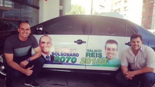 Participante de reality show de casamento já foi candidato com apoio de Eduardo Bolsonaro