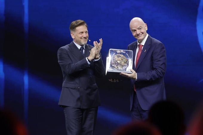 Plano da Conmebol para Copa de 2030 com 64 seleções perde força nos bastidores